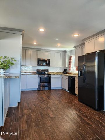 940 Opie Arnold Road, Limestone, TN 37681