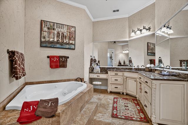 100 Canyon Ridge Trail, Aledo, TX 76008