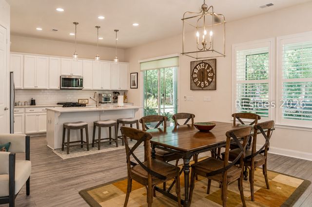 453 Laurel Oak Ave, Hardeeville, SC 29927