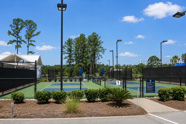 453 Laurel Oak Ave, Hardeeville, SC 29927