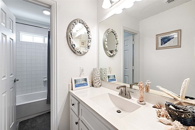 410 Caymus Street, Kennedale, TX 76060