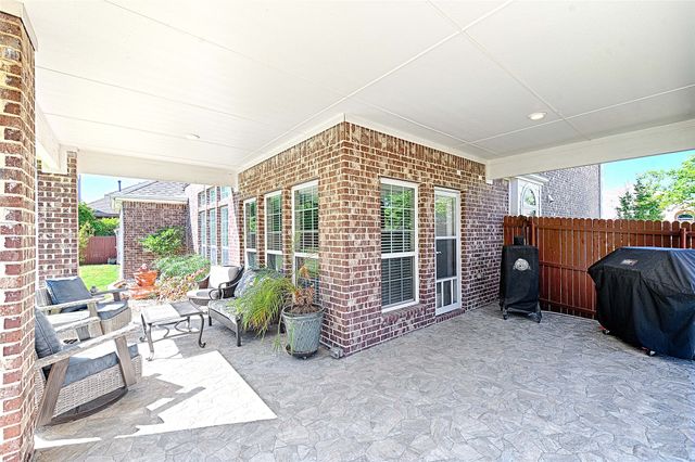 410 Caymus Street, Kennedale, TX 76060