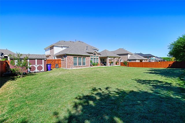 410 Caymus Street, Kennedale, TX 76060