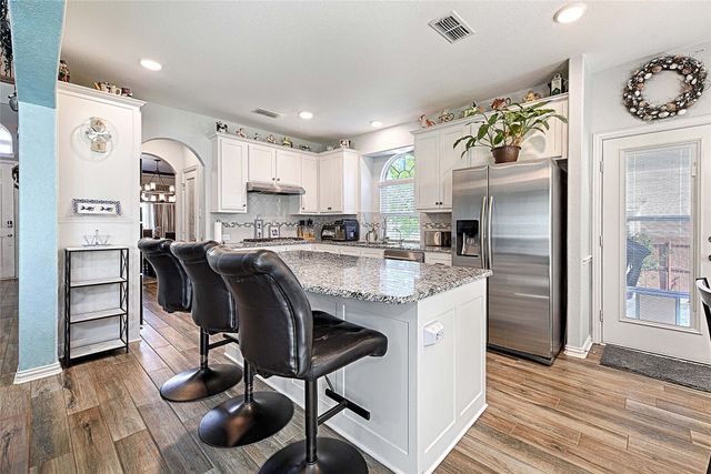 410 Caymus Street, Kennedale, TX 76060