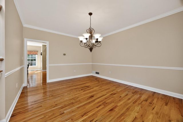1084 KAOLIN RD, Kennett Square, PA 19348