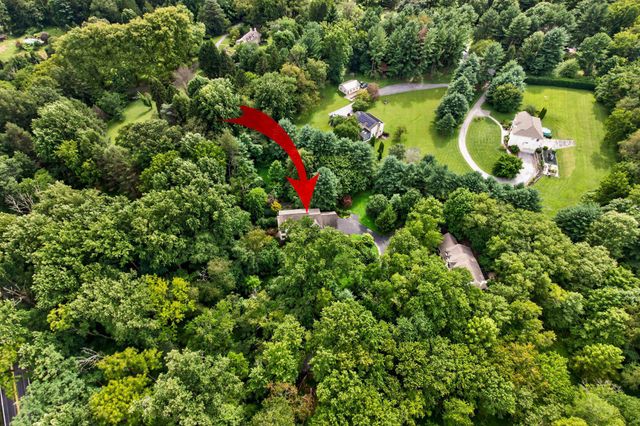 1084 KAOLIN RD, Kennett Square, PA 19348