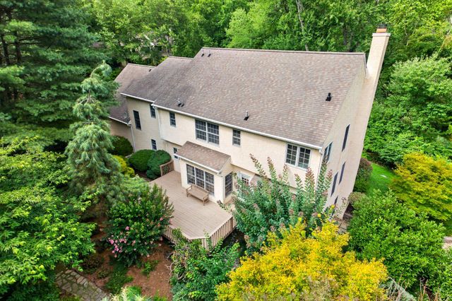 1084 KAOLIN RD, Kennett Square, PA 19348