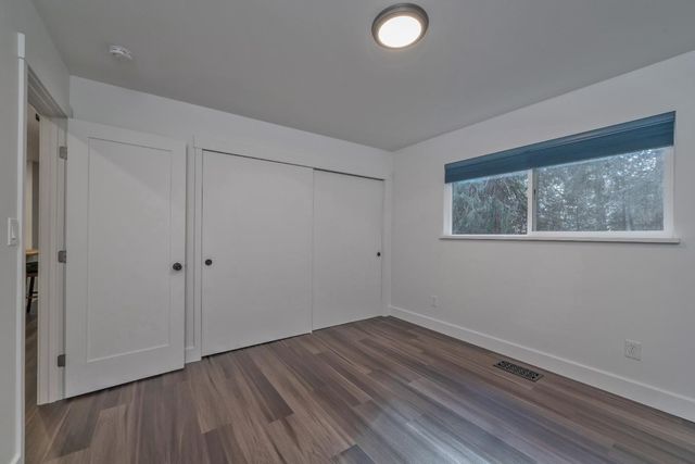 5163 Loch Leven Dr, Pollock Pines, CA 95726