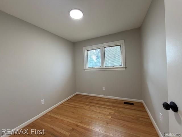 2148 Meyer Court, Lincoln Park, MI 48146