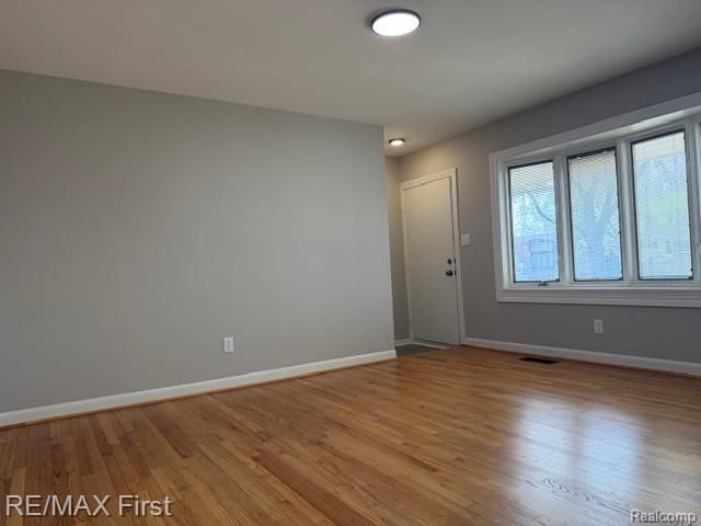 2148 Meyer Court, Lincoln Park, MI 48146