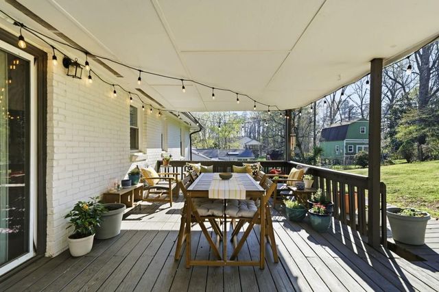 2371 Woodland Drive NW, Kennesaw, GA 30152