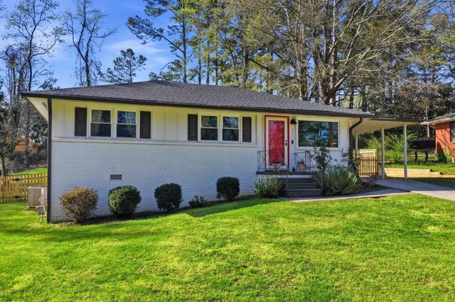 2371 Woodland Drive NW, Kennesaw, GA 30152