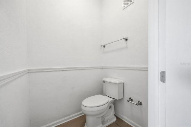 3356 ROBERT TRENT JONES DRIVE 20406, Orlando, FL 32835