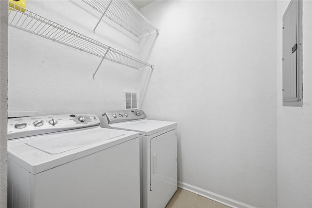 3356 ROBERT TRENT JONES DRIVE 20406, Orlando, FL 32835