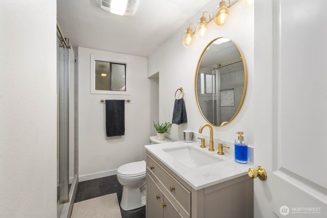 7132 34th Avenue SW, Seattle, WA 98126