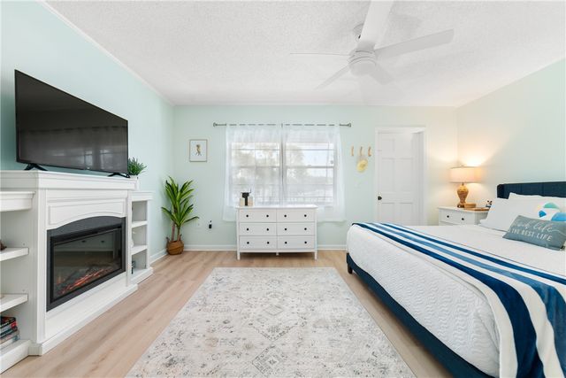 839 Camelia Lane 8, Vero Beach, FL 32963