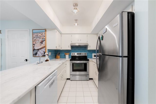 839 Camelia Lane 8, Vero Beach, FL 32963