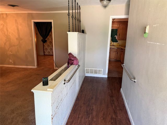2155 Fairway Drive, Fort Worth, TX 76119