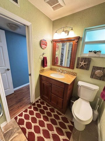 8435 NW 6TH AVENUE, Gainesville, FL 32607