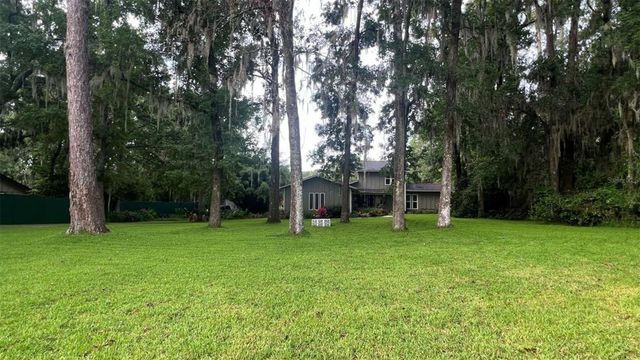 8435 NW 6TH AVENUE, Gainesville, FL 32607