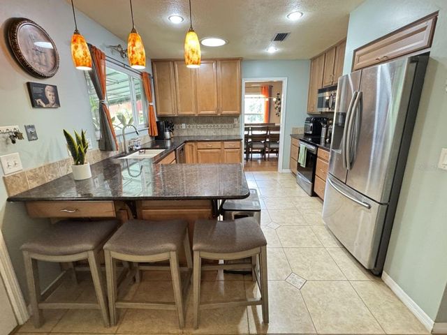 8435 NW 6TH AVENUE, Gainesville, FL 32607