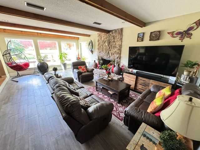 8435 NW 6TH AVENUE, Gainesville, FL 32607