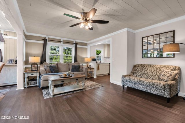 174 16th Avenue, Brick, NJ 08724