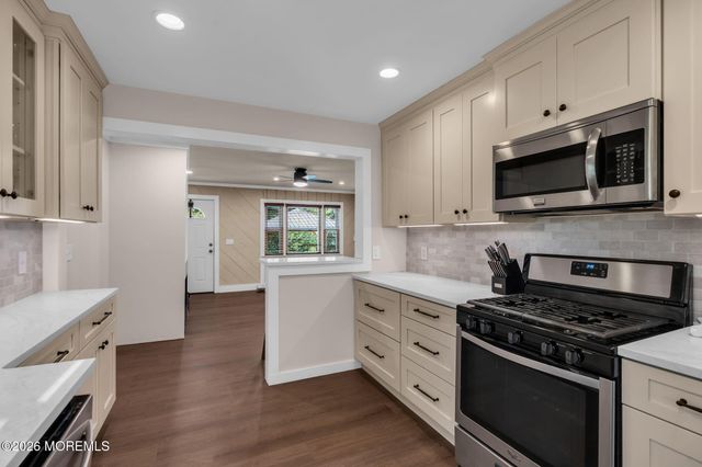 174 16th Avenue, Brick, NJ 08724
