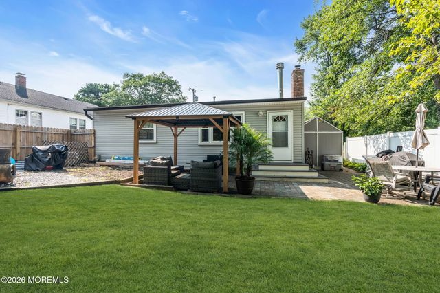 174 16th Avenue, Brick, NJ 08724