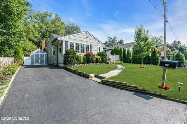 174 16th Avenue, Brick, NJ 08724