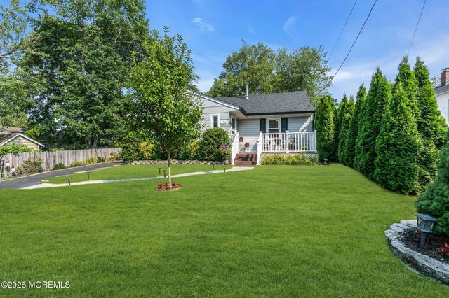 174 16th Avenue, Brick, NJ 08724