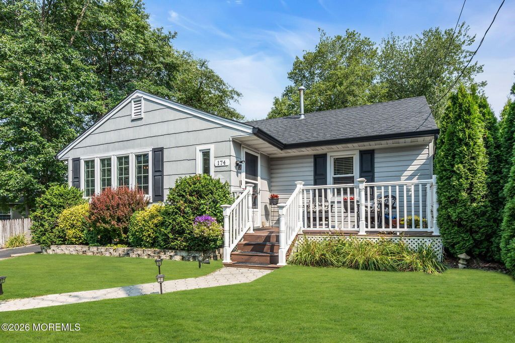 174 16th Avenue, Brick, NJ 08724