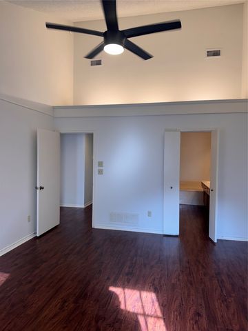 3304 Scarlet Oak Court, Farmers Branch, TX 75234