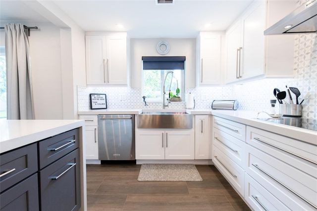 2275 SW 44th Street, Fort Lauderdale, FL 33312