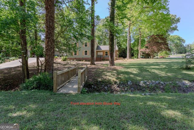 4158 Valley Drive SW, Lilburn, GA 30047