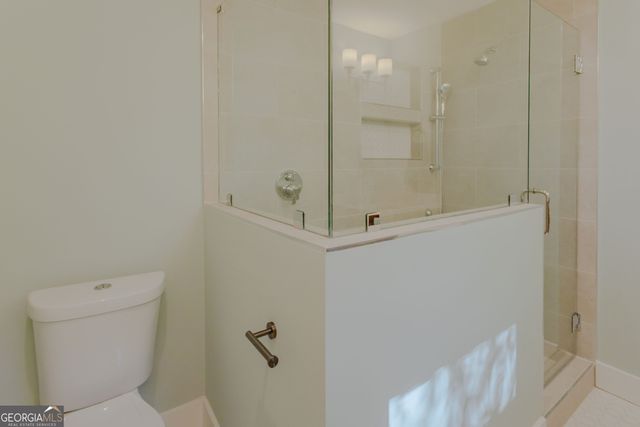 4158 Valley Drive SW, Lilburn, GA 30047