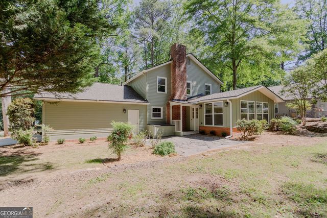 4158 Valley Drive SW, Lilburn, GA 30047