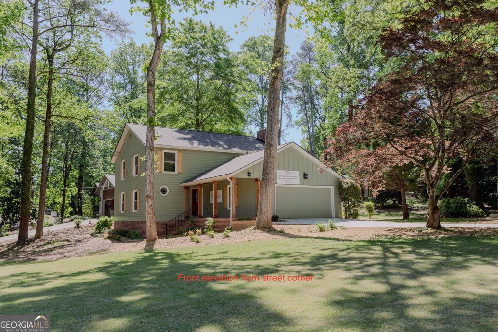 4158 Valley Drive SW, Lilburn, GA 30047