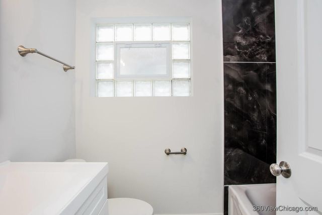 1037 W 103rd Street, Chicago, IL 60643