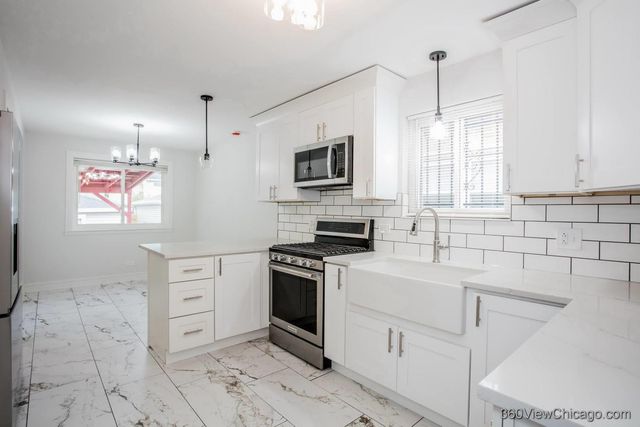 1037 W 103rd Street, Chicago, IL 60643