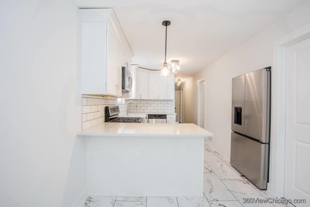 1037 W 103rd Street, Chicago, IL 60643