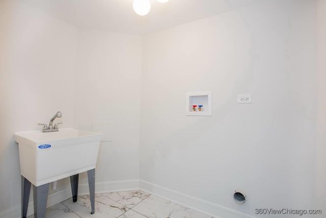 1037 W 103rd Street, Chicago, IL 60643