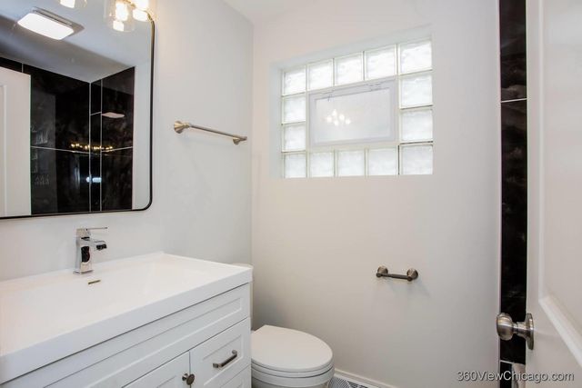 1037 W 103rd Street, Chicago, IL 60643