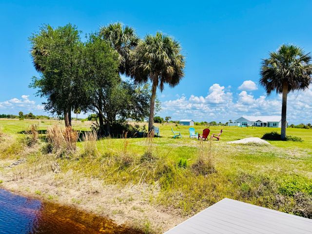 6612 SE 26th Trail, Okeechobee, FL 34974