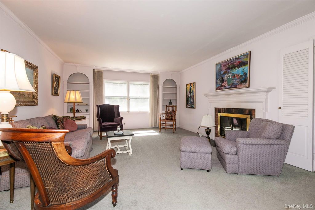 16 Birch Hill Road, Great Neck, NY 11020 — photo 4
