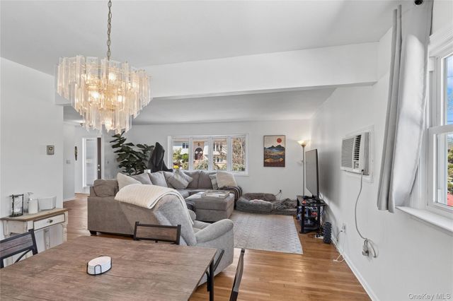 180 Boston Avenue, Massapequa, NY 11758