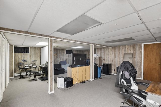 180 Boston Avenue, Massapequa, NY 11758