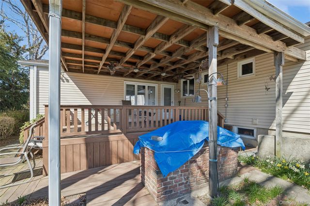 180 Boston Avenue, Massapequa, NY 11758