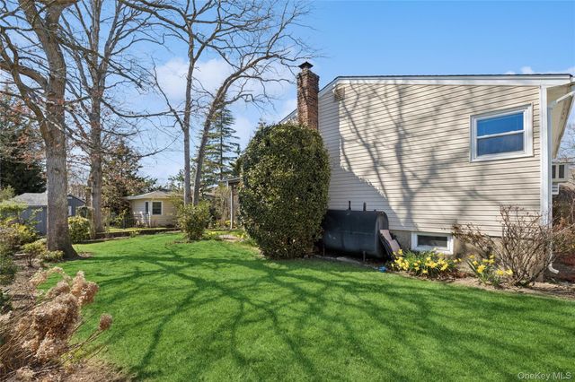 180 Boston Avenue, Massapequa, NY 11758