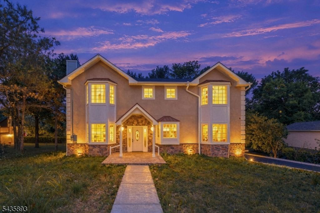 418 East Ave, Northvale Boro, NJ 07647 — exterior
